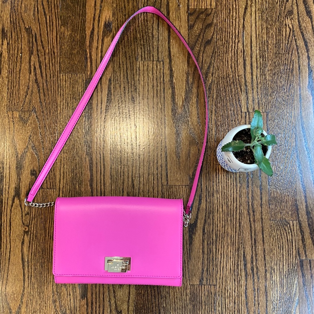 ✨EUC✨Bright Pink Kate Spade Crossbody